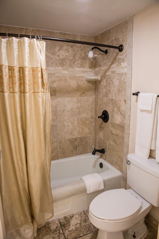Florence Express Inn Екстериор снимка
