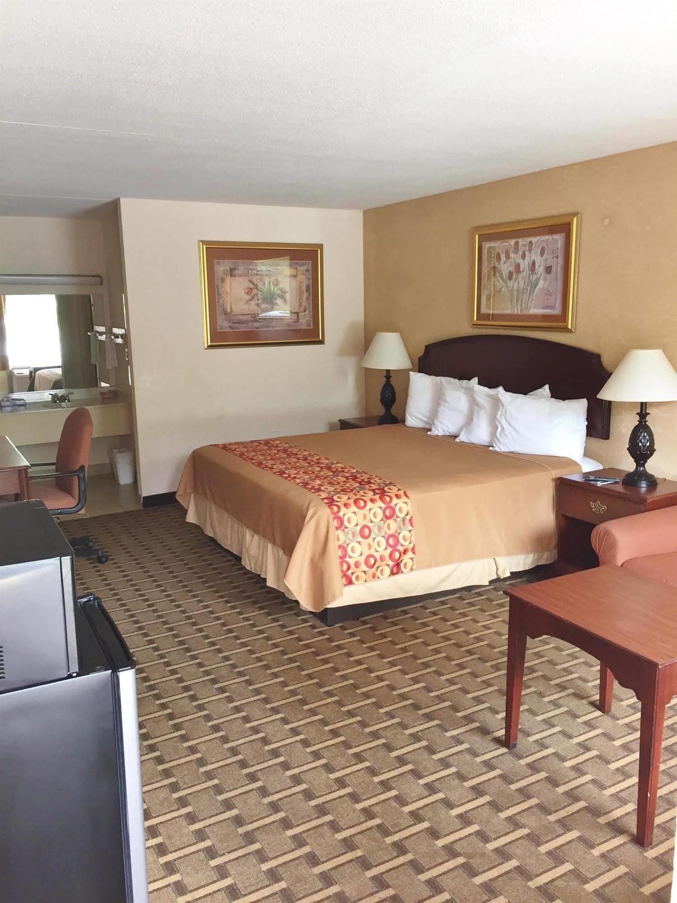 Florence Express Inn Екстериор снимка